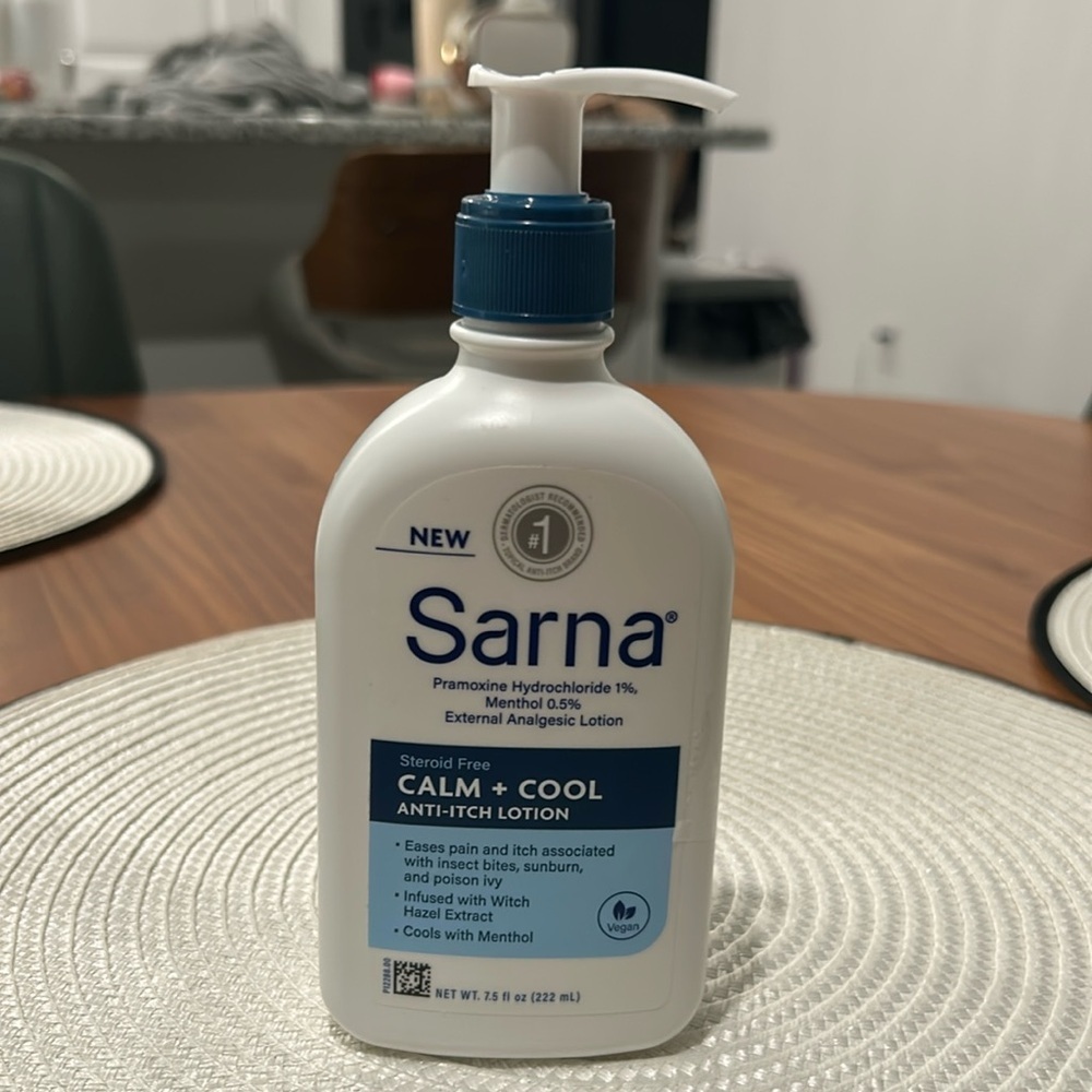Sarna Calm + Cool Anti-Itch Lotion NWOB